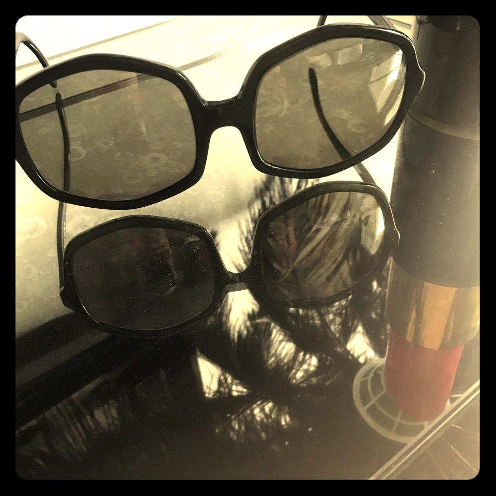 Vintage ‘80s Sunglasses